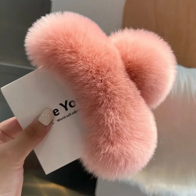 Winter Faux Fur Hair Claw Grab Clip Cute Plush Elegant Acrylic Large Hairpins Headwear for Women Girls Accessories 인기머리핀 Rudysgalaxy