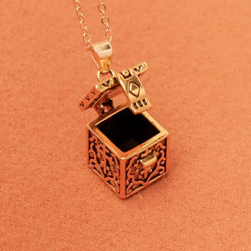 A Carved Openable Magic Box Pendant Necklace RudysGalaxy